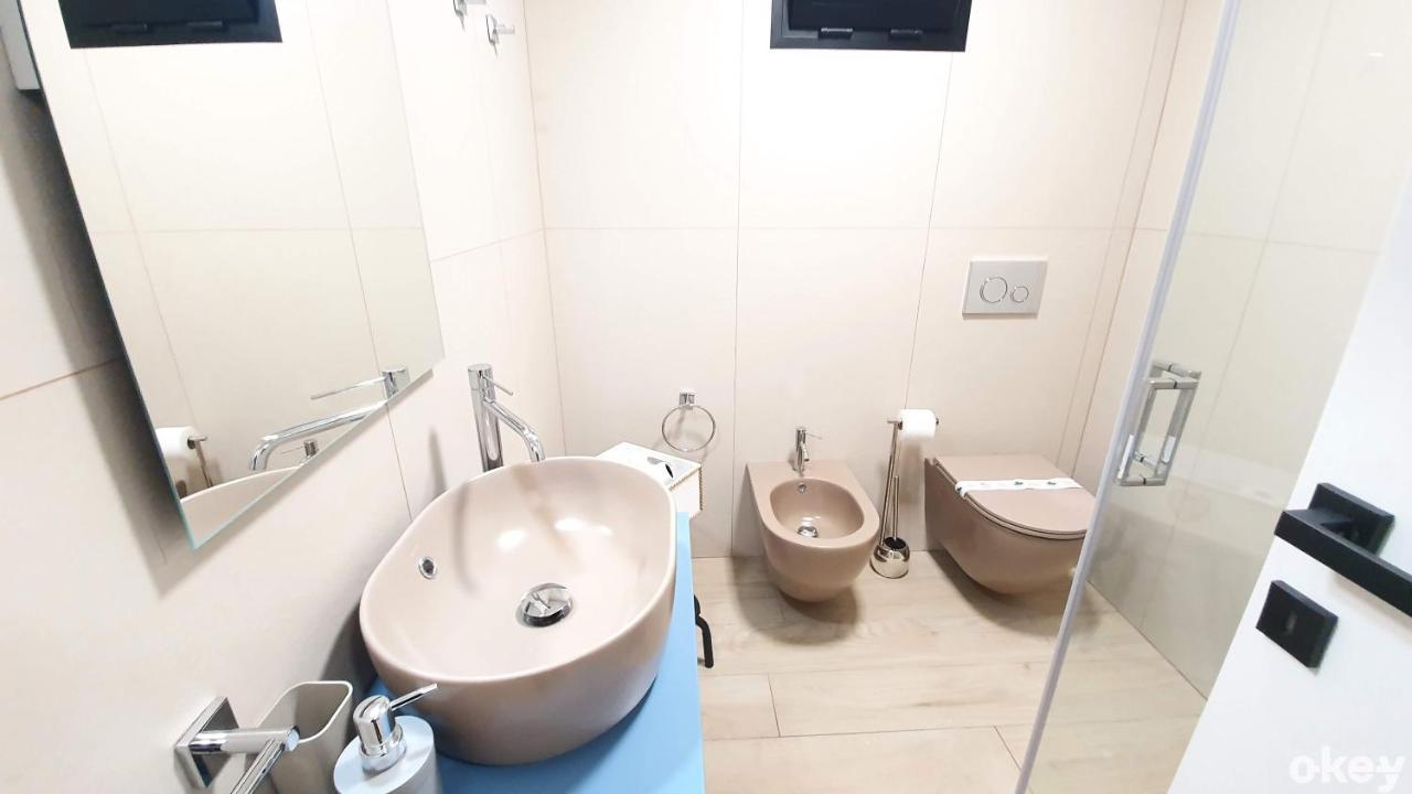 Dimora Beluga - Bari Centro Hotel Bagian luar foto