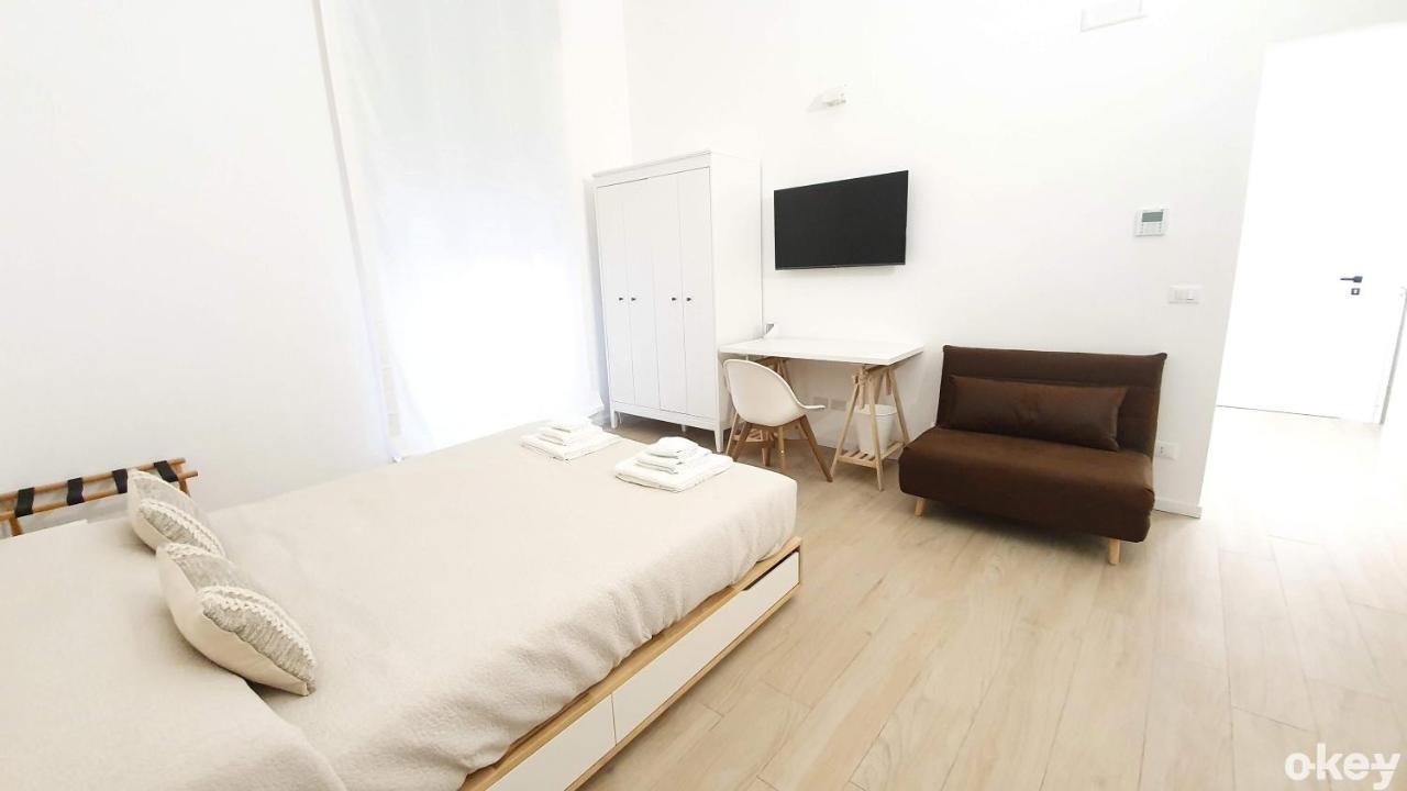 Dimora Beluga - Bari Centro Hotel Bagian luar foto