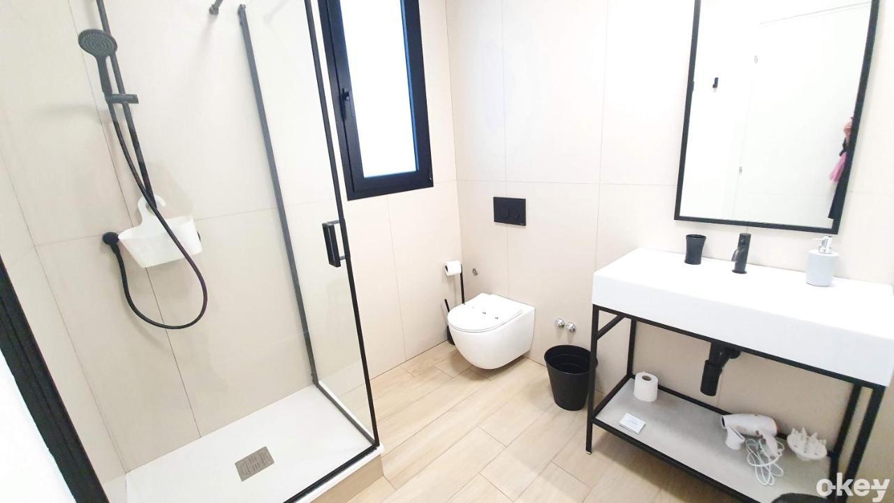 Dimora Beluga - Bari Centro Hotel Bagian luar foto