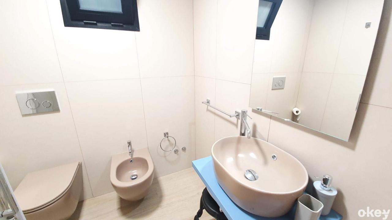 Dimora Beluga - Bari Centro Hotel Bagian luar foto